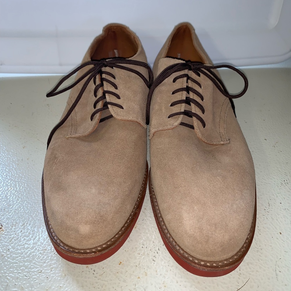 Classic J Crew men’s lace up bucks. New. Men’s size 10.